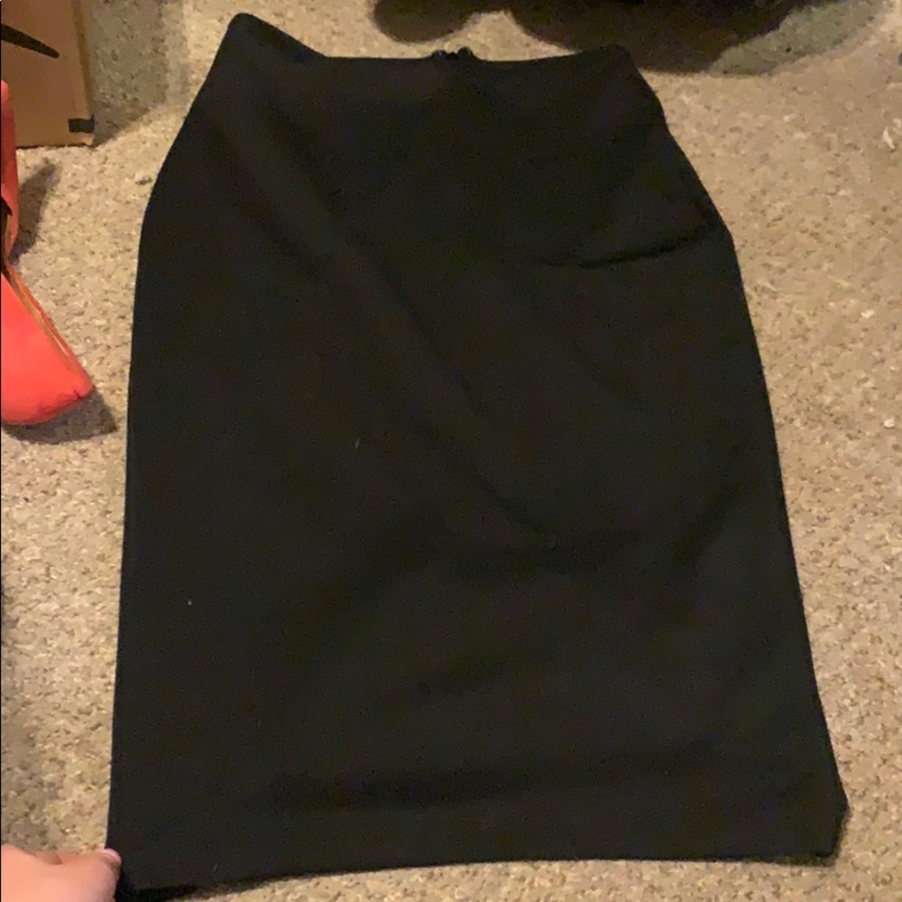 Black pencil skirt